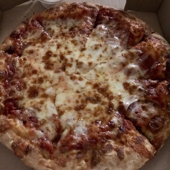 Pizza Ephesus - Pepperoni pizza (they forgot the pepperoni) - Pizza Near Me - Bellevue, Pennsylvania
