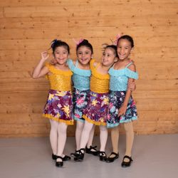The Dance School LA - We love to see all of the life-long friends our students make!