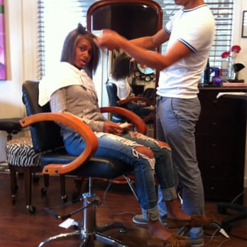 Studio b Salon - Excellent blow-out by Curtis. - Hair Salons Near Me - Waimea, Hawaii