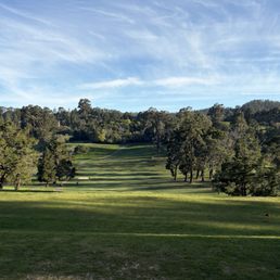 Third hole, par 5. Elevated tee-shot to a lower fairway and then an elevated green. Third hole, par 5. Elevated tee-shot to a lower fairway and then an elevated green.