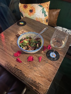 Yes Mama Wine Bar: A Puerto Rican & Spanish Catering Kitchen by null
