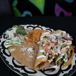 Kalaveras - Combination plate