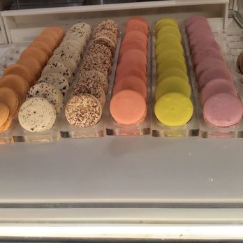 L'Artisane Creative Bakery - The selection of macaroons - Bakeries Near Me - Coral Gables, Florida L'Artisane Creative Bakery - The selection of macaroons - Bakeries Near Me - Coral Gables, Florida