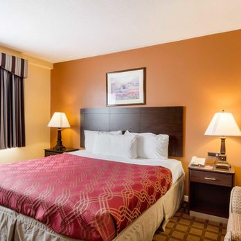 Econo Lodge - Hotels Near Me - Malden, Massachusetts Econo Lodge - Hotels Near Me - Malden, Massachusetts