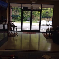 Monkey Vapors - Hi Kayla here! Just want to say I love my job and I try my best with all my customers! Come in and see me :)