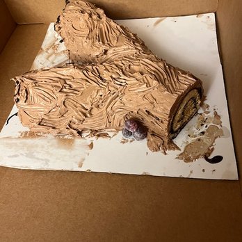 Sur La Table - Buche de Noel, sugared cranberries - Kitchen Supplies Near Me - Naperville, Illinois