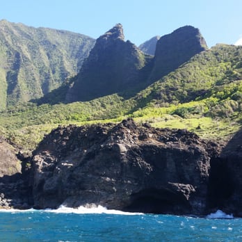 Na Pali Experience - Boating Near Me - Kekaha, Hawaii Na Pali Experience - Boating Near Me - Kekaha, Hawaii