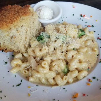 Sunfire Grill - Chicken Broccoli Bacon Mac & Cheese. Their "best seller!" Looks good - tastes horrible. - Bars Near Me - Quincy, Washington Sunfire Grill - Chicken Broccoli Bacon Mac & Cheese. Their "best seller!" Looks good - tastes horrible. - Bars Near Me - Quincy, Washington