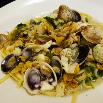 Ortobello Restaurant - clams in white sauce - Italian Near Me - Brooklyn, New York