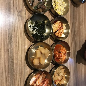 Ahjoomah's Apron - Korean Near Me - Chicago, Illinois