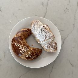 Guava and cream cheese pastry and sweet bread