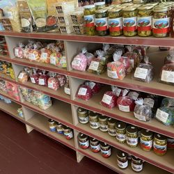 Red Rooster Country Store - Canned goods and candy, country store style