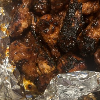 Imperial Pizza - Bbq char burned wings - Pizza Near Me - Buffalo, New York