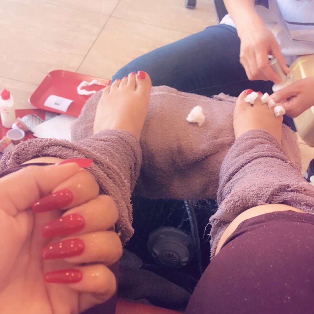 Grand Nail Bar - I love my Tech Lilly - Nail Salons Near Me - DeSoto, Texas Grand Nail Bar - I love my Tech Lilly - Nail Salons Near Me - DeSoto, Texas