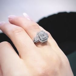 Tringa Jewelers - Stunning !!!