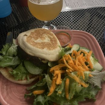 Throwback Brewery - Veggie burger - Breweries Near Me - North Hampton, New Hampshire Throwback Brewery - Veggie burger - Breweries Near Me - North Hampton, New Hampshire