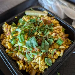 Pizza Twist - Bhel Puri