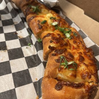 Ducky's Pizza & Tavern - Pizza Near Me - Houston, Texas Ducky's Pizza & Tavern - Pizza Near Me - Houston, Texas
