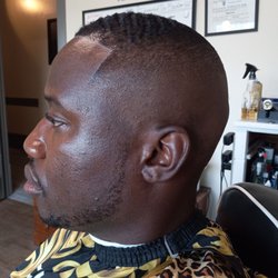 Demarcus The Barber - Men's bald fade with enhancement. Plus beard trim.