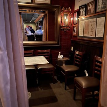 Steak Knife Restaurant - Private seating - Steakhouses Near Me - New Orleans, Louisiana Steak Knife Restaurant - Private seating - Steakhouses Near Me - New Orleans, Louisiana