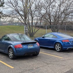 IDeal Auto Imports - Audi TT quatros