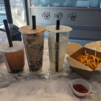Chachago - Grapefruit Yakult, Cheese Oreo Brown Sugar and Lychee Aloe drinks with curly fries! - Bubble Tea Near Me - Fremont, California Chachago - Grapefruit Yakult, Cheese Oreo Brown Sugar and Lychee Aloe drinks with curly fries! - Bubble Tea Near Me - Fremont, California