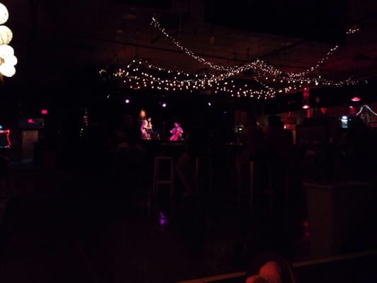 40 Watt Club by null
