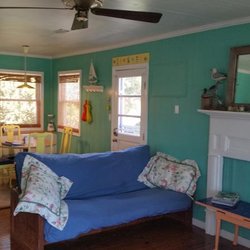 Seagull's Landing - Such a welcoming vibe.