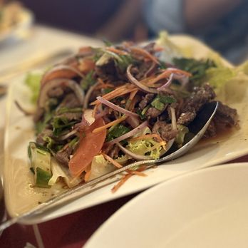 Siam Garden Cafe - Thai Beef Salad (Yum Neua) - Thai Near Me - Honolulu, Hawaii