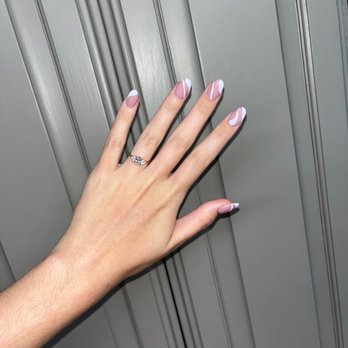 Bellagio Nail Studio - Manicure by John - Nail Salons Near Me - San Antonio, Texas