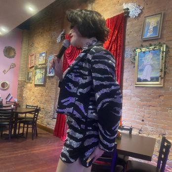 Hamburger Mary's - American Near Me - Toledo, Ohio