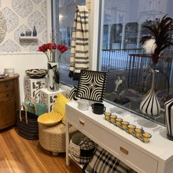 Into Mischief Boutique