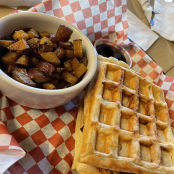 10th Street Diner - Monte Cristo sandwich with a side of breakfast potatoes. - Vegan Near Me - Indianapolis, Indiana 10th Street Diner - Monte Cristo sandwich with a side of breakfast potatoes. - Vegan Near Me - Indianapolis, Indiana