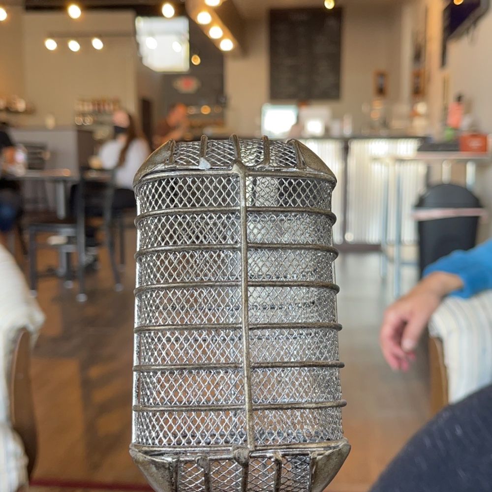 Live music! The tastiest coffee! Live music! The tastiest coffee!