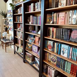 Gather Books & Lovely Things - Bookshelves