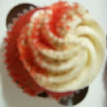 Cake in a Cup - Desserts Near Me - Toledo, Ohio