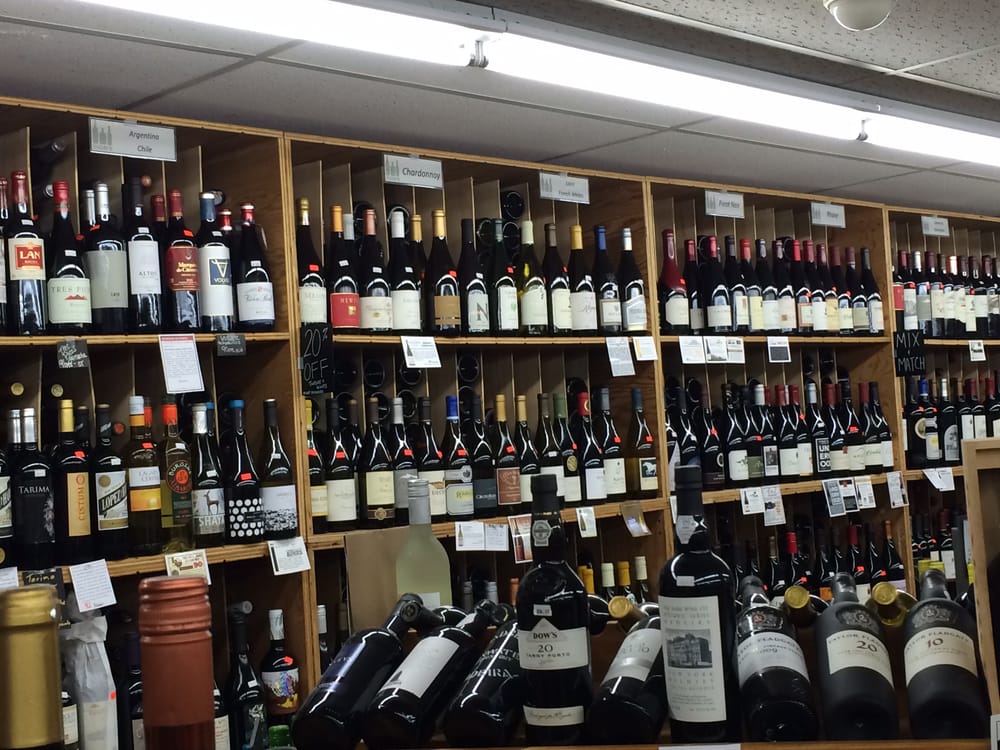 DION’S Updated October 2024 10 Photos & 10 Reviews 485 Main St