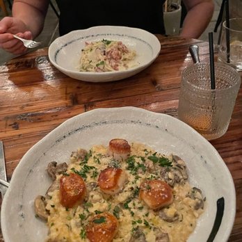 Brava Garden Eatery - Wine Bars Near Me - Pleasanton, California