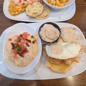 Another Broken Egg Cafe - Breakfast & Brunch Near Me - Streetsboro, Ohio