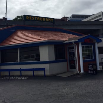 Grecian Corner - Outside - Greek Near Me - Winston Salem, North Carolina