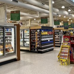 Publix Super Markets - Front aisle