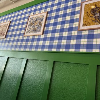 Little Stack Haystack Burgers - New decor does nothing for me. - Burgers Near Me - Richardson, Texas
