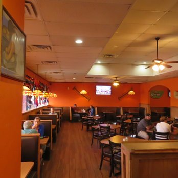 Los Perez Mexican Restaurant - the dining area - Mexican Near Me - Houston, Texas Los Perez Mexican Restaurant - the dining area - Mexican Near Me - Houston, Texas