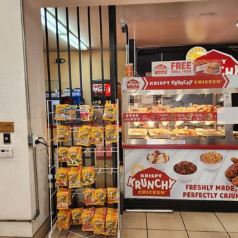 Quick Mart - the front of a fast food store - Convenience Stores Near Me - Los Angeles, California Quick Mart - the front of a fast food store - Convenience Stores Near Me - Los Angeles, California