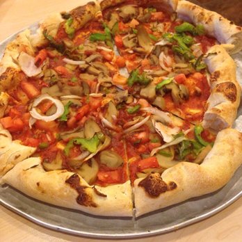 Pizza Inn - Vegan pizza. Server checked and their Italian crust and sauce is vegan. Just picked veggies of our choice and ordered without cheese. - Pizza Near Me - Paducah, Kentucky Pizza Inn - Vegan pizza. Server checked and their Italian crust and sauce is vegan. Just picked veggies of our choice and ordered without cheese. - Pizza Near Me - Paducah, Kentucky