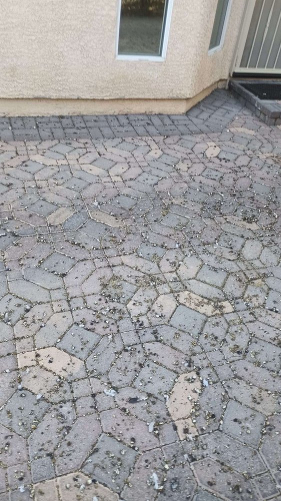 Slide of Tommy´s Roofing