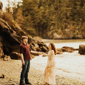 Brittani Taylor Photography - Session Photography Near Me