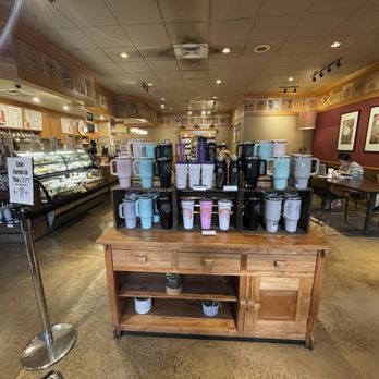 The Coffee Bean & Tea Leaf - cups - Coffee & Tea Near Me - Honolulu, Hawaii