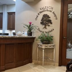 Heritage Oral Surgery & Implant Centers - Lobby / waiting room  - classic vibes