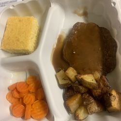 Orchard Park Health Care Center - OMG I am amazed at the food they have tonight. And it is warm. Well I will see how long this last. It must be an inspection coming up.